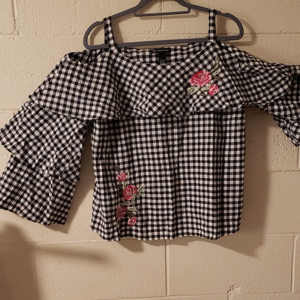 Fun Cold-Shoulder Top